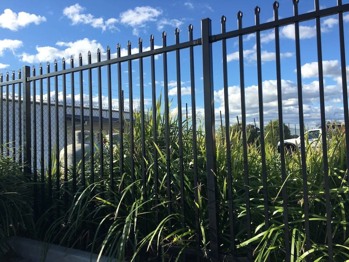Press-formed spear-topped steel fencing at Broadmeadow racecourse